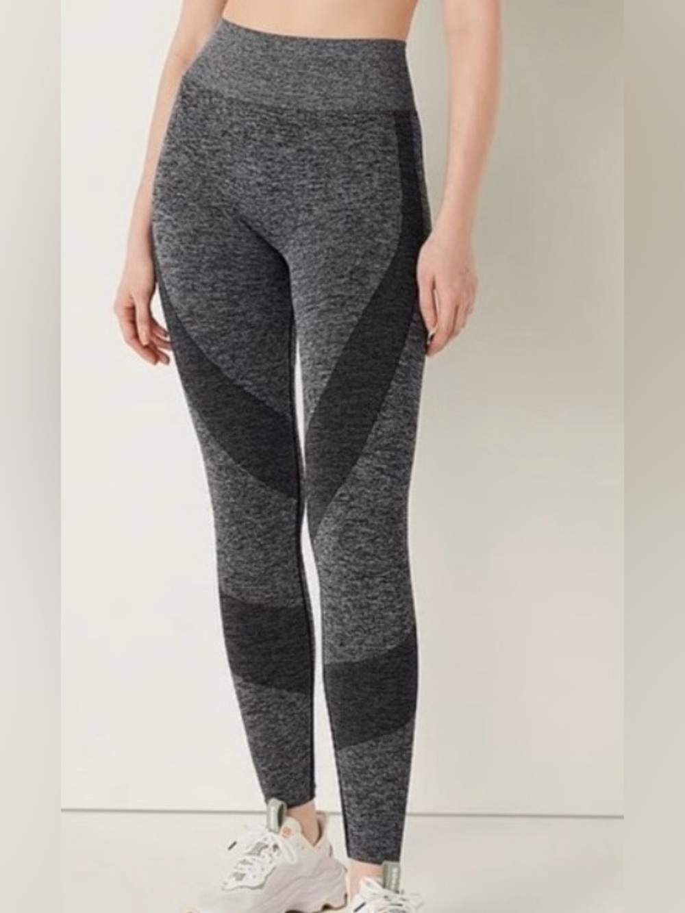 Victoria's Secret PINK seamless leggings
